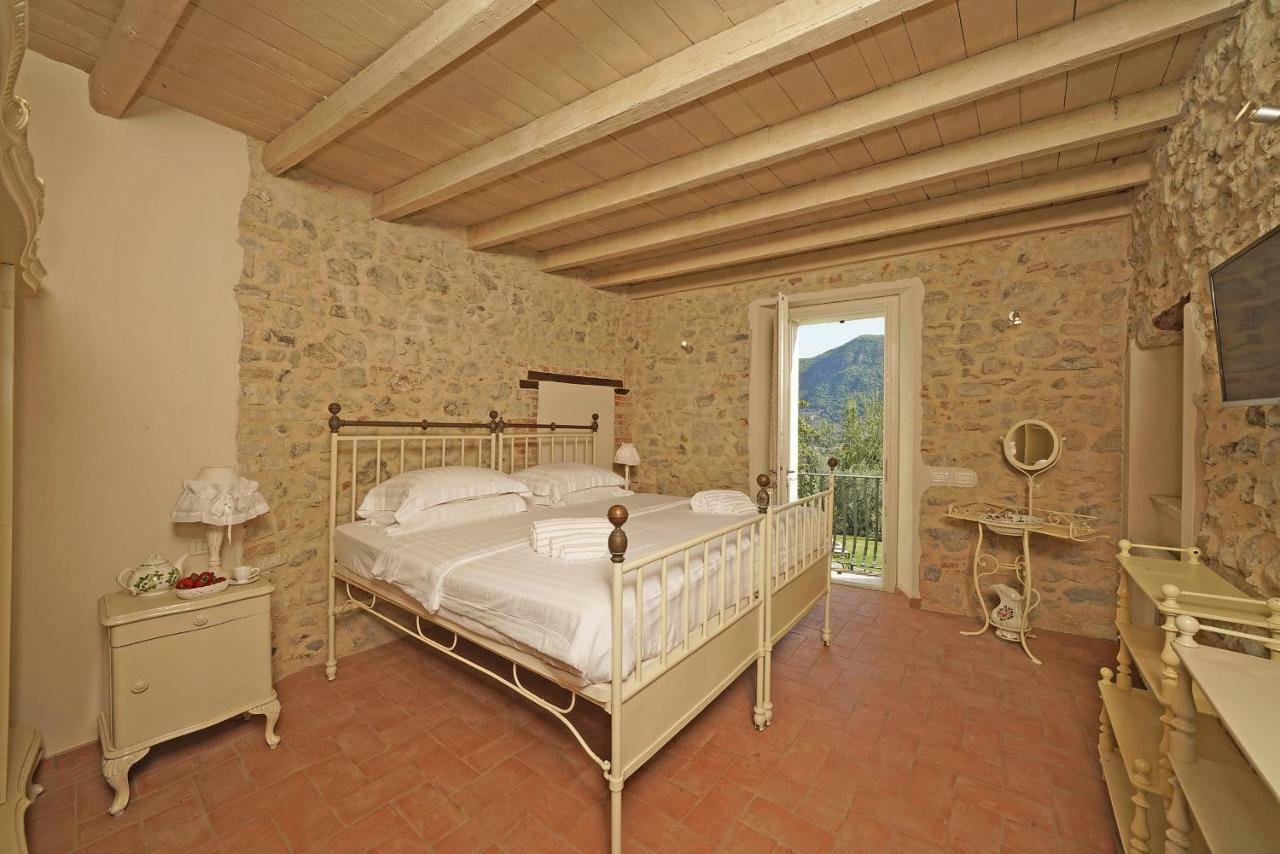 Tenuta La Pineta Salo Exterior photo